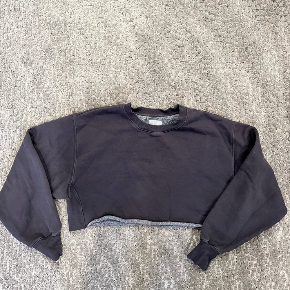 COPY - TNA Cozy AF fleece top. Size 1
